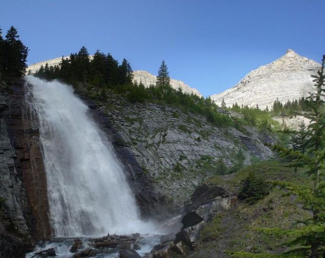 Download this Ribbon Falls Pano picture